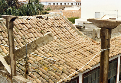 Reconstrucci�n del techo de las galer�as